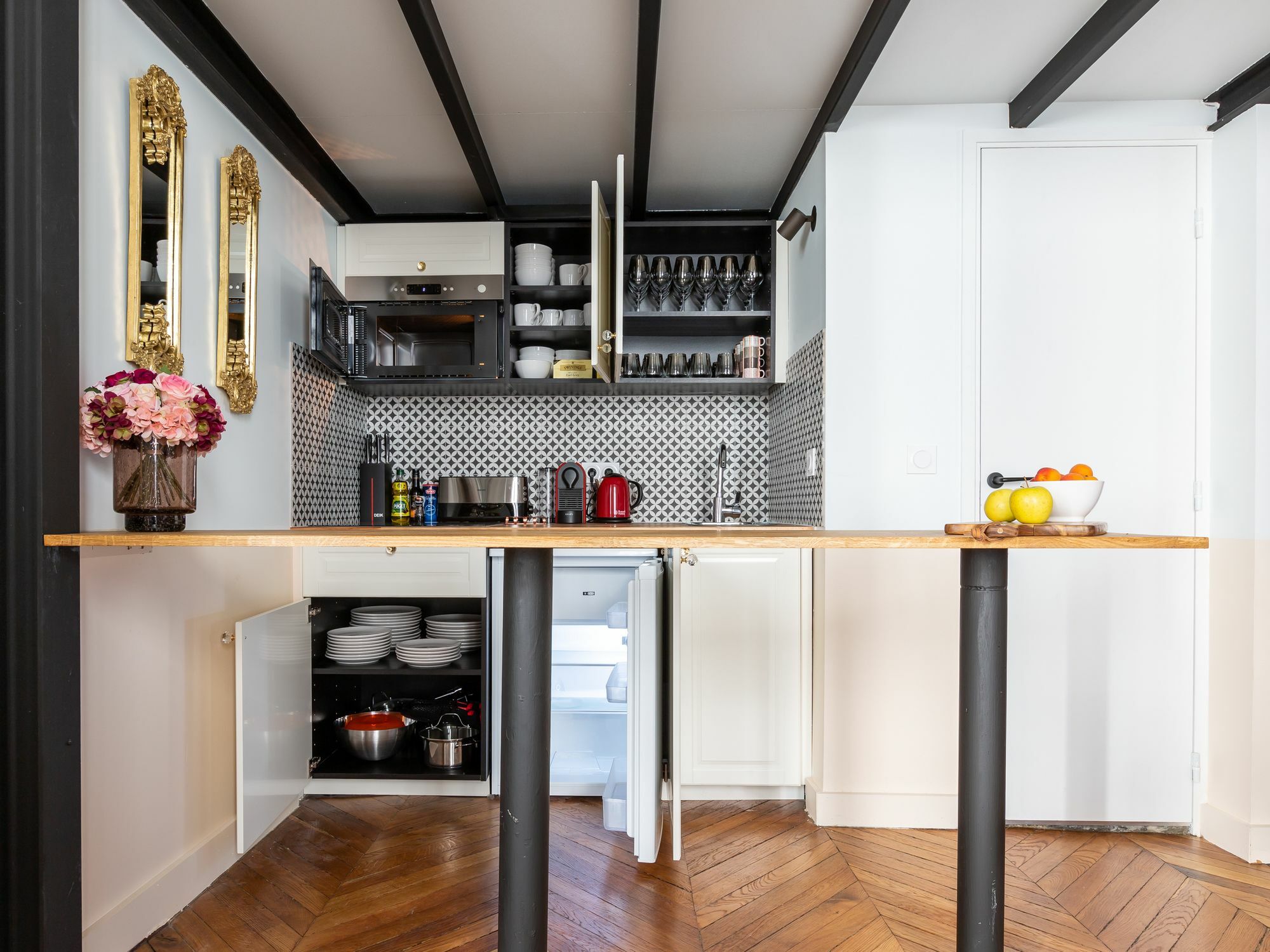 Luxury 3 Bedroom With Ac -louvre Marais Apartment *